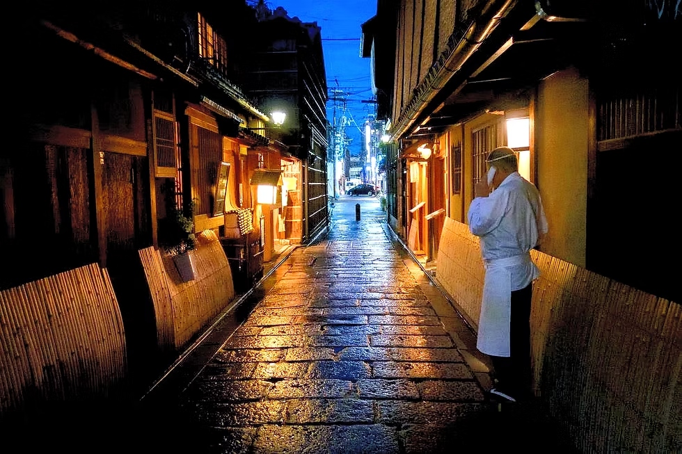 Hidden Alley Tea Ceremony
